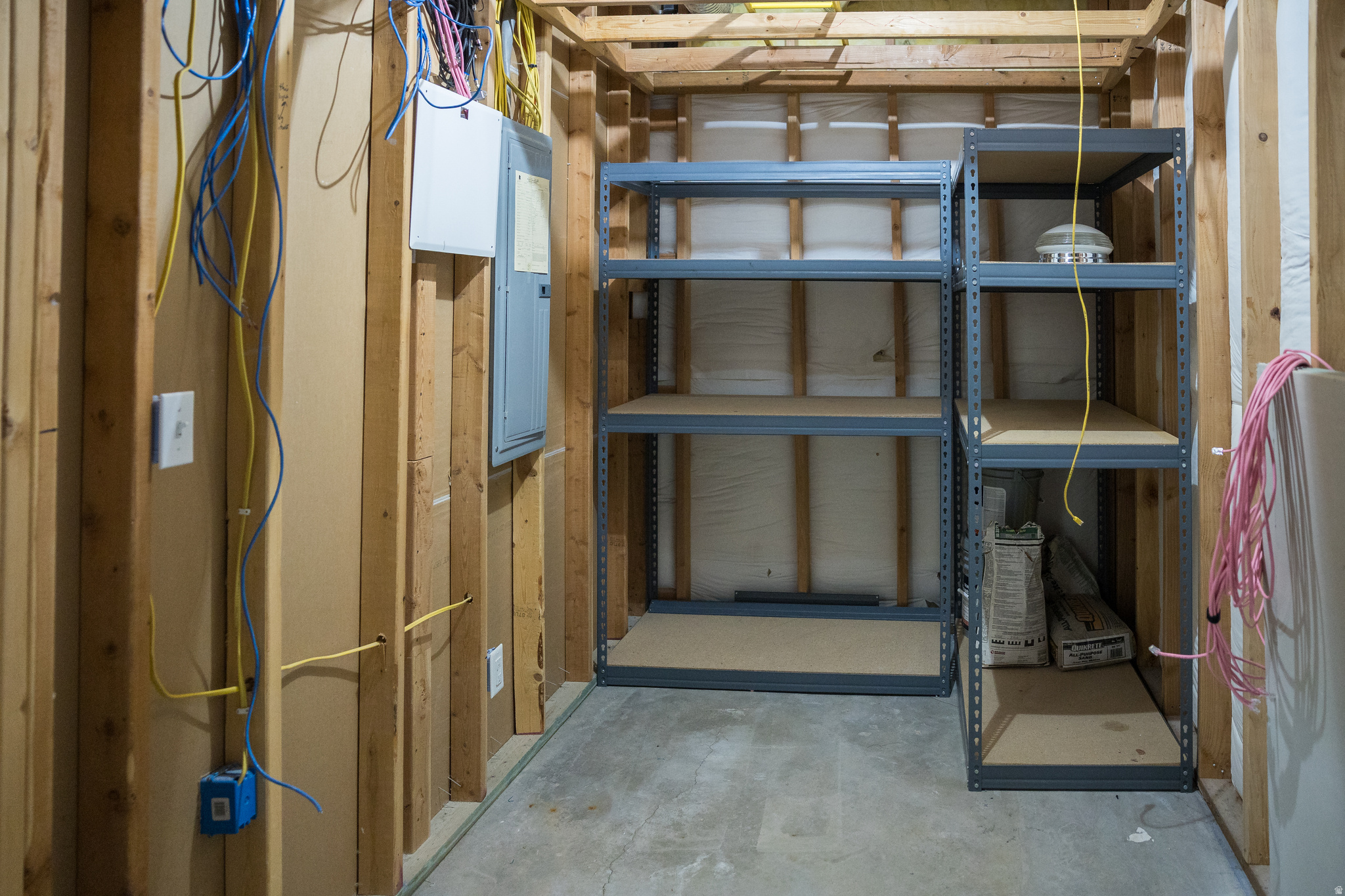 HUNTER HOLLOW SUBDIVISION - Residential