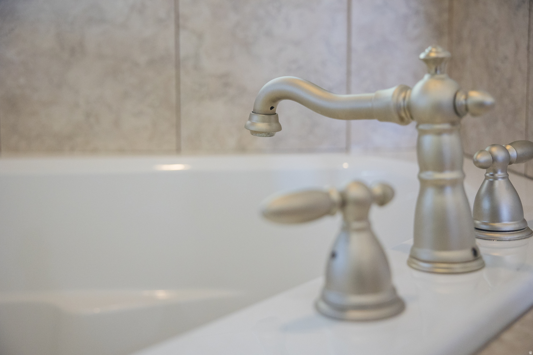 HUNTER HOLLOW SUBDIVISION - Residential