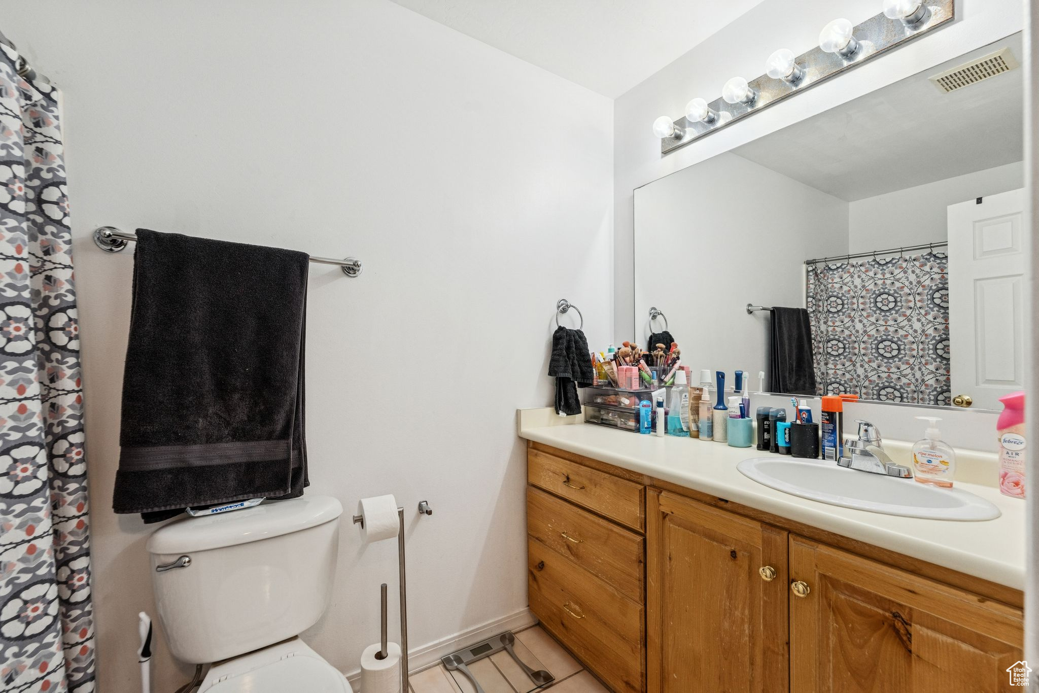 UINTA VIEW CONDOMINIUM - Residential