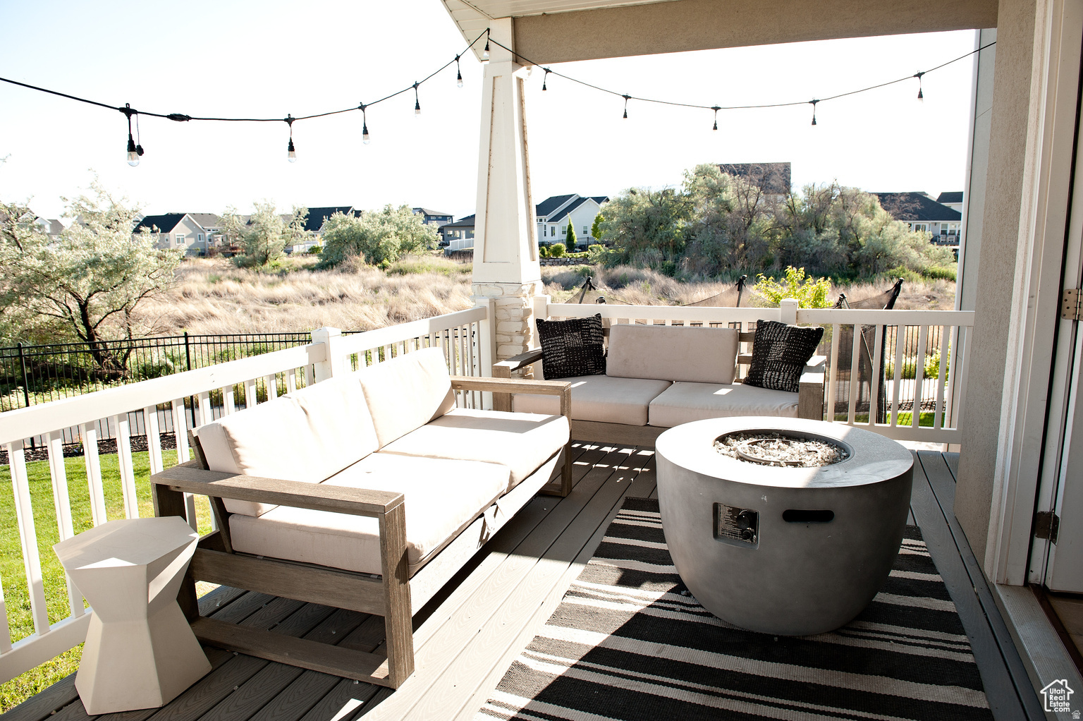 THE MEADOWS AT THE HOMESTEADS - Residential