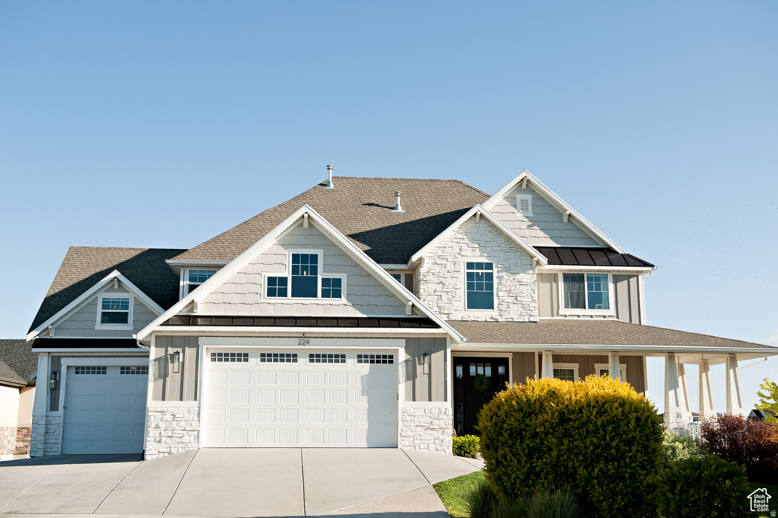 THE MEADOWS AT THE HOMESTEADS - Residential