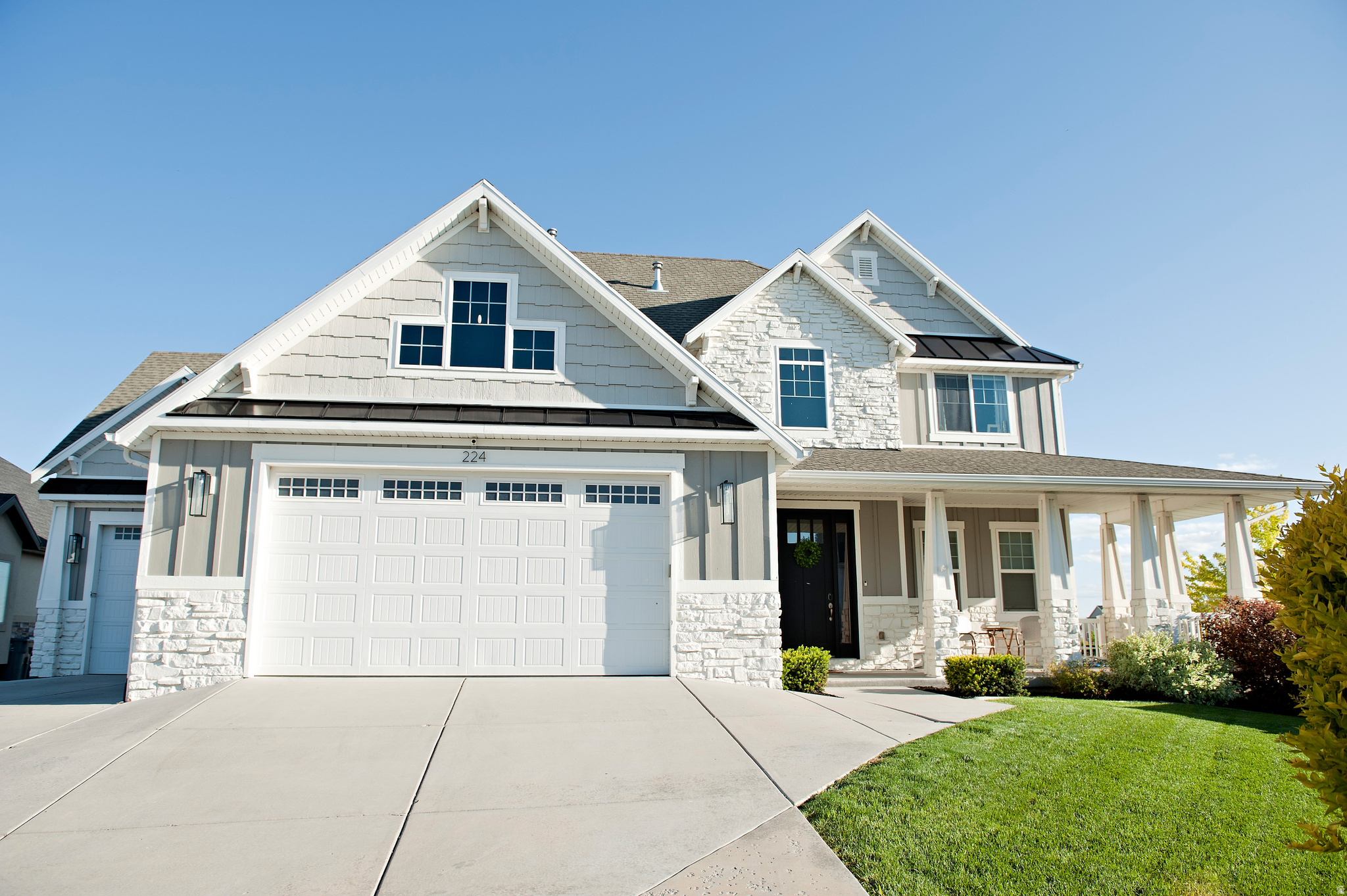 THE MEADOWS AT THE HOMESTEADS - Residential