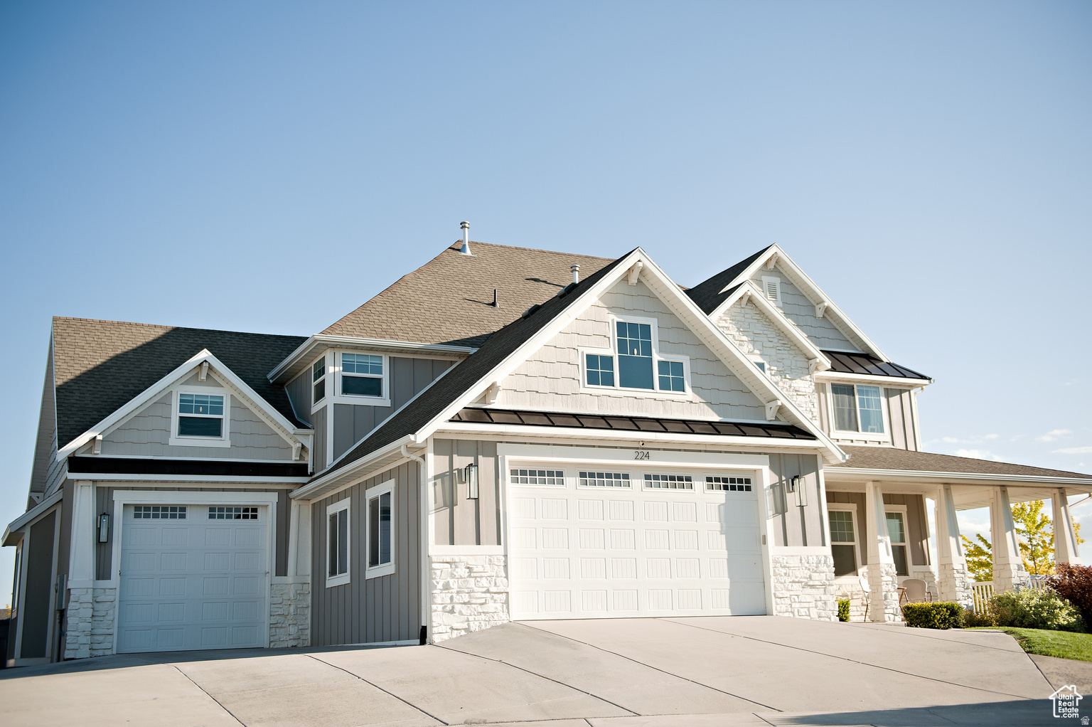 THE MEADOWS AT THE HOMESTEADS - Residential