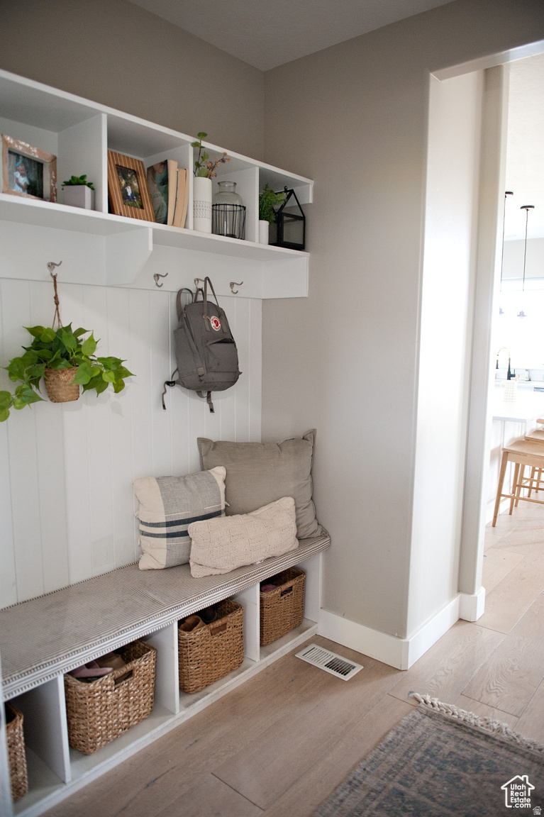 THE MEADOWS AT THE HOMESTEADS - Residential