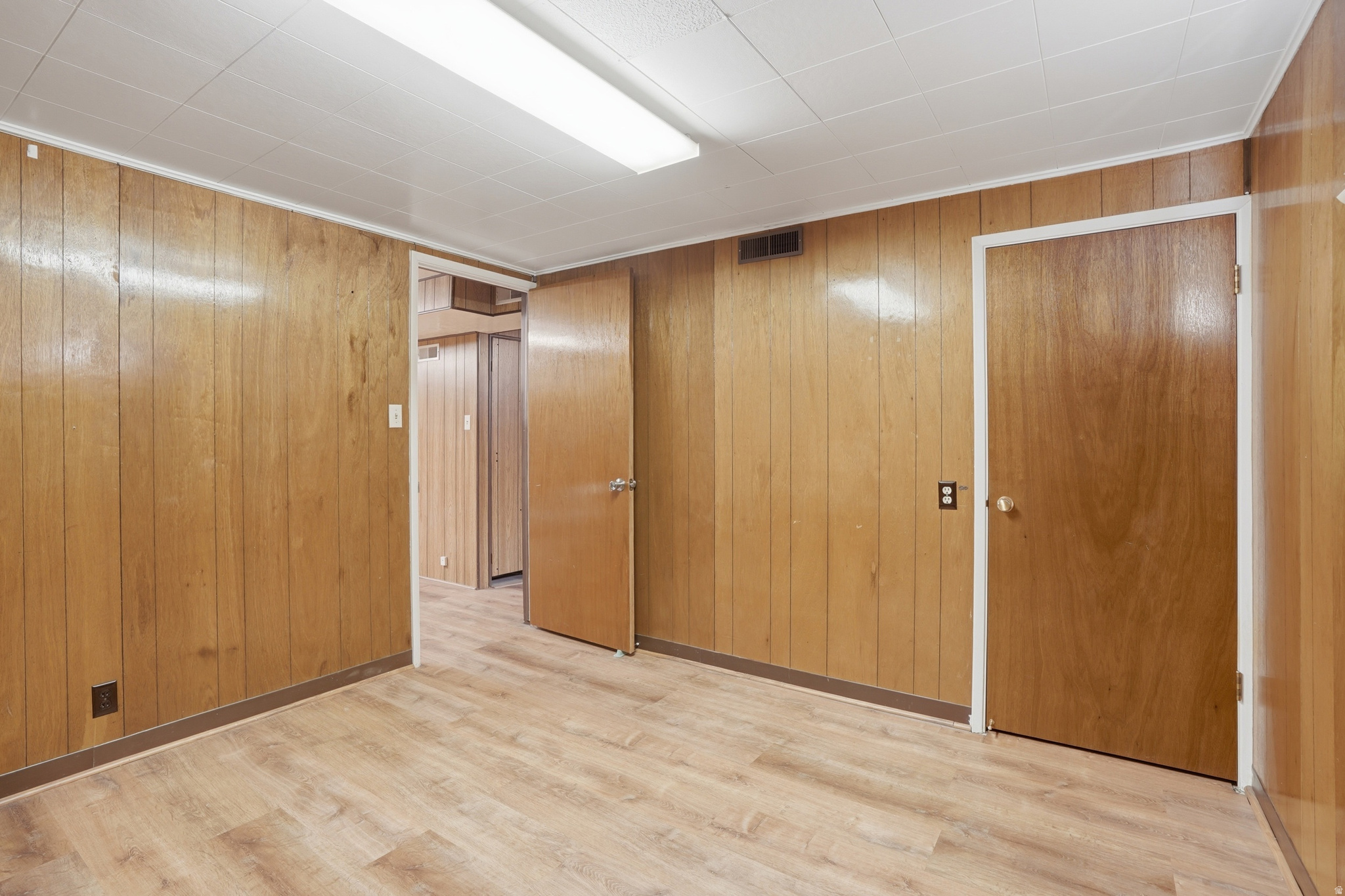 NOB HILL - Residential