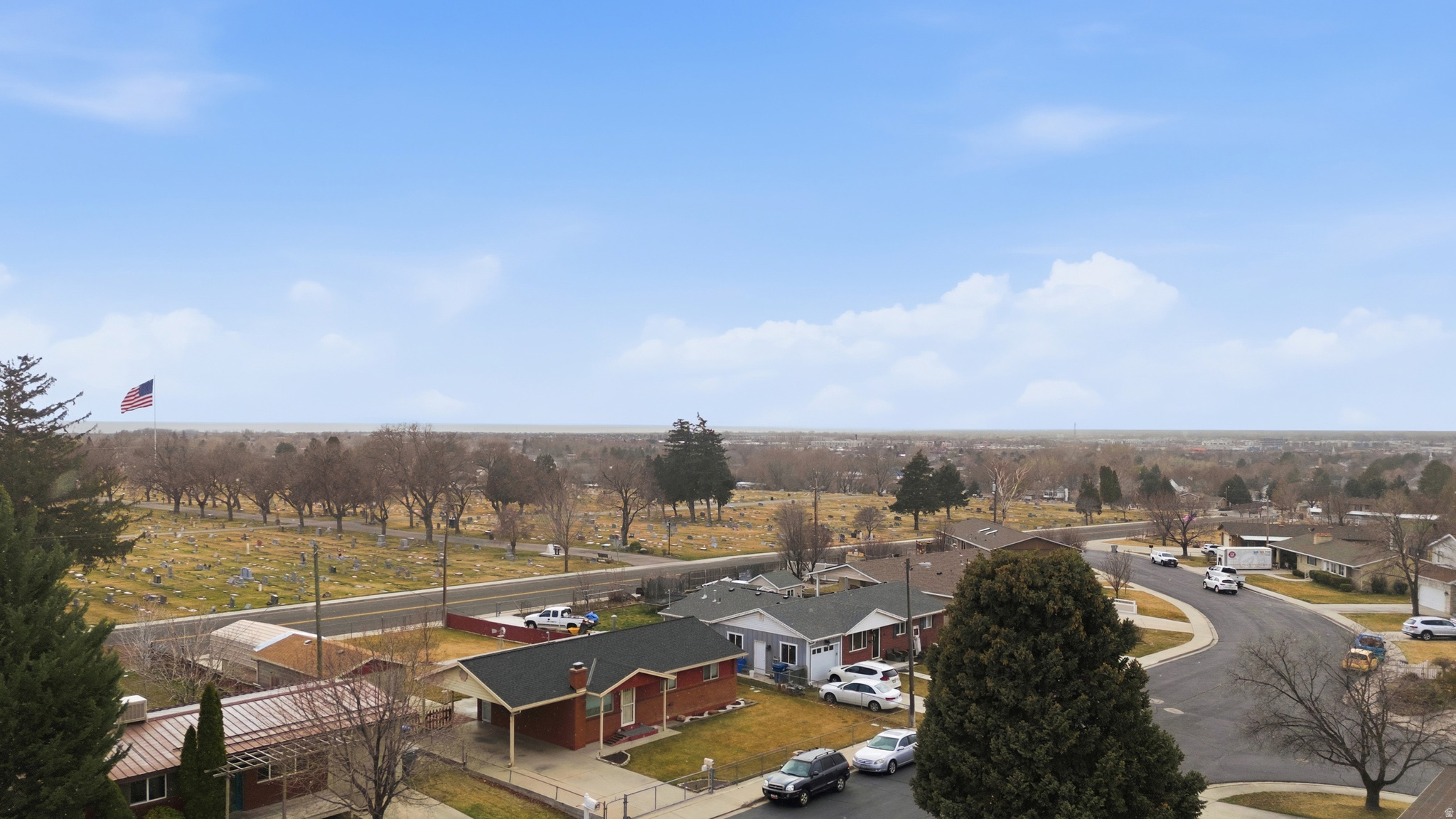 NOB HILL - Residential