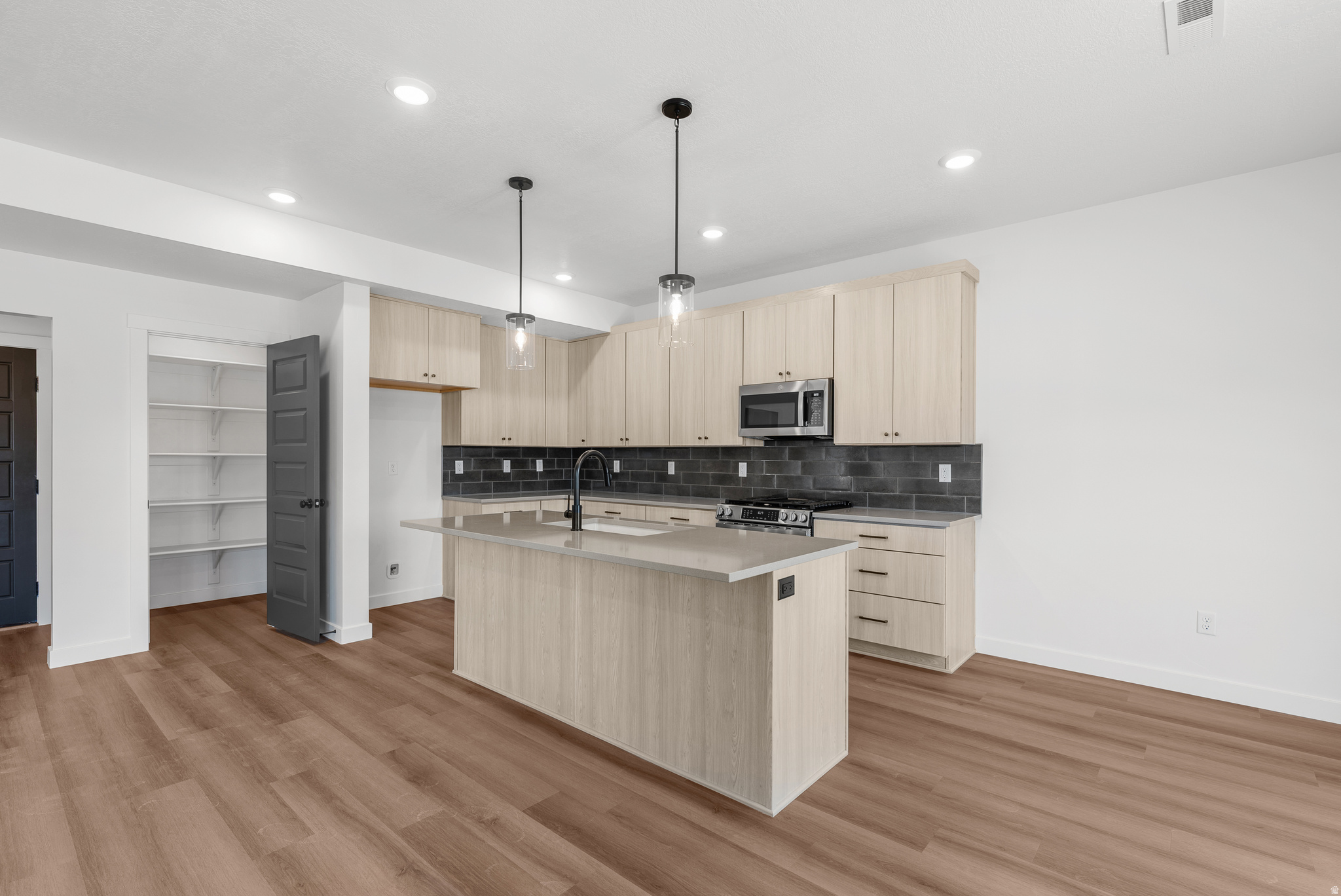 THE AUDREY - Residential