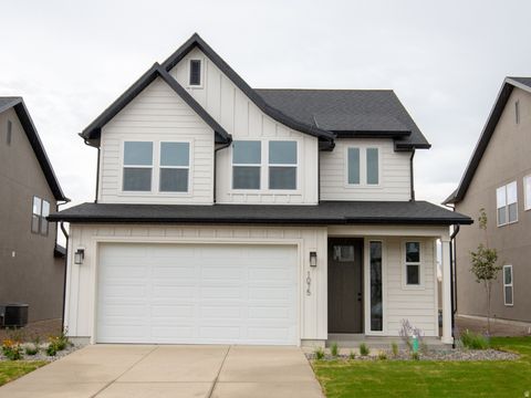 Photo of 1075 W AUDREY LN S #6, Woods Cross, UT 84087 (MLS # 2134429)