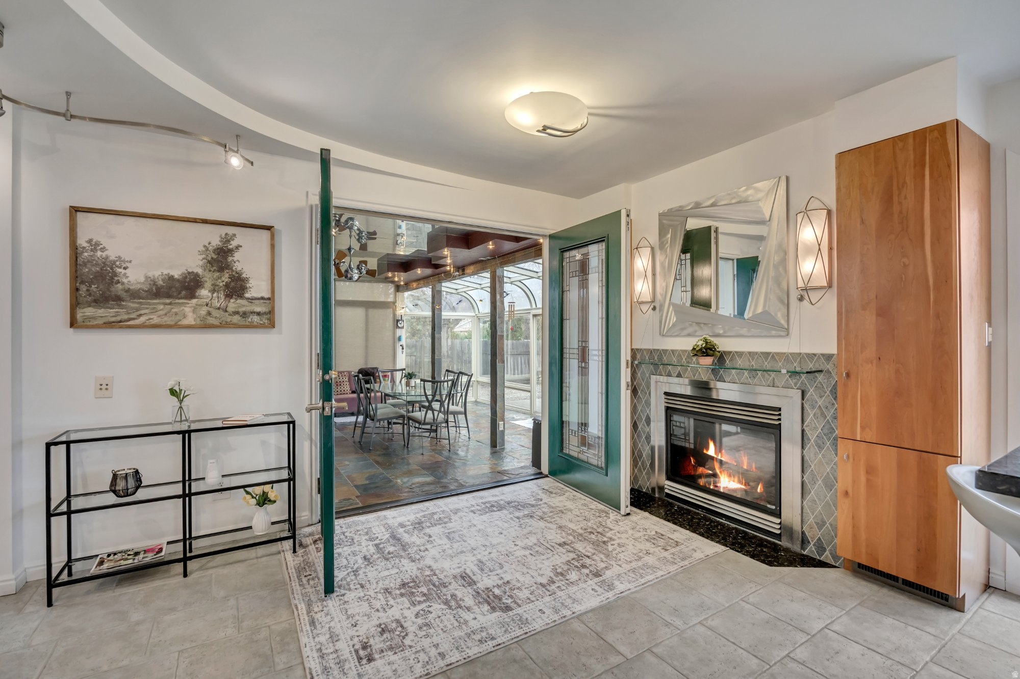 FAIROAKS - Residential