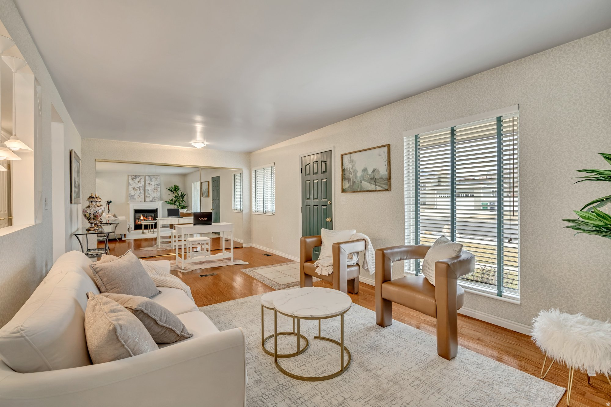 FAIROAKS - Residential