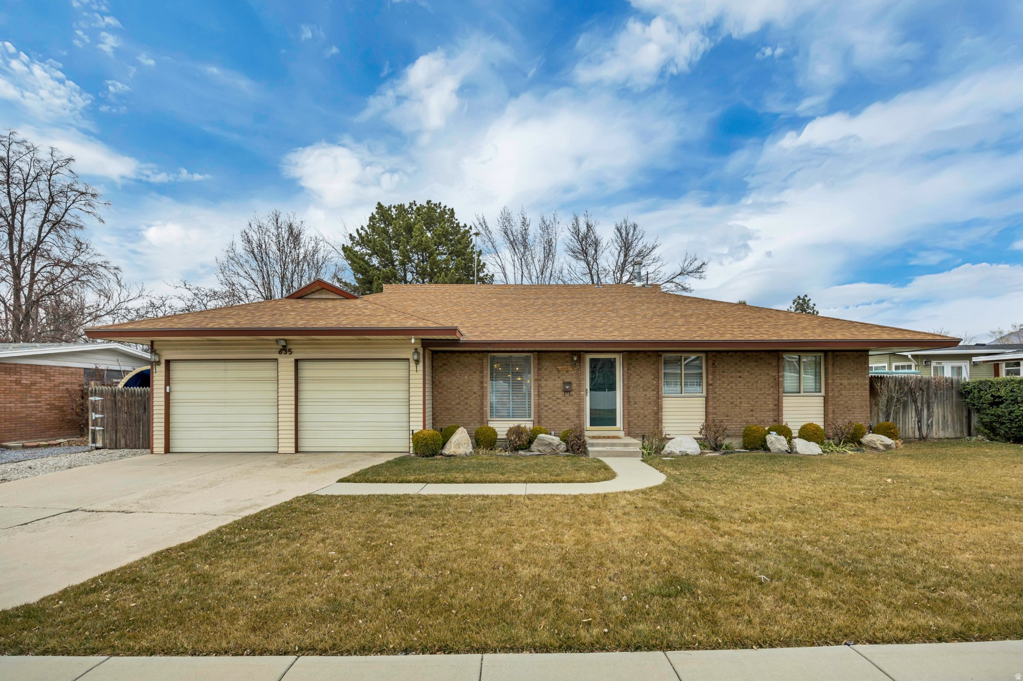 FAIROAKS - Residential