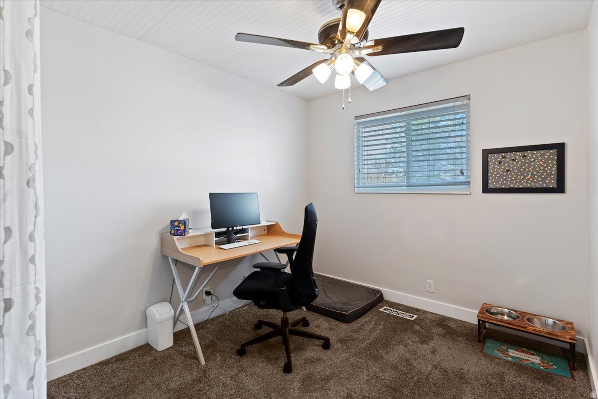 CASTLE - Residential