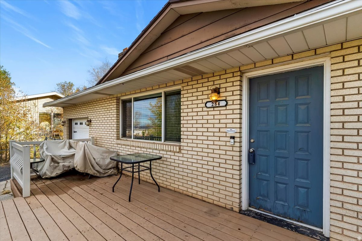 CASTLE - Residential