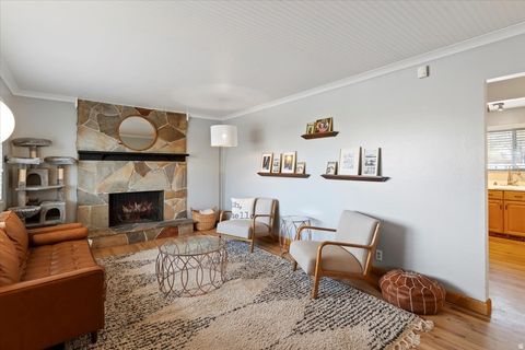 Photo of 284 N 100 E, North Salt Lake, UT 84054 (MLS # 2124002)