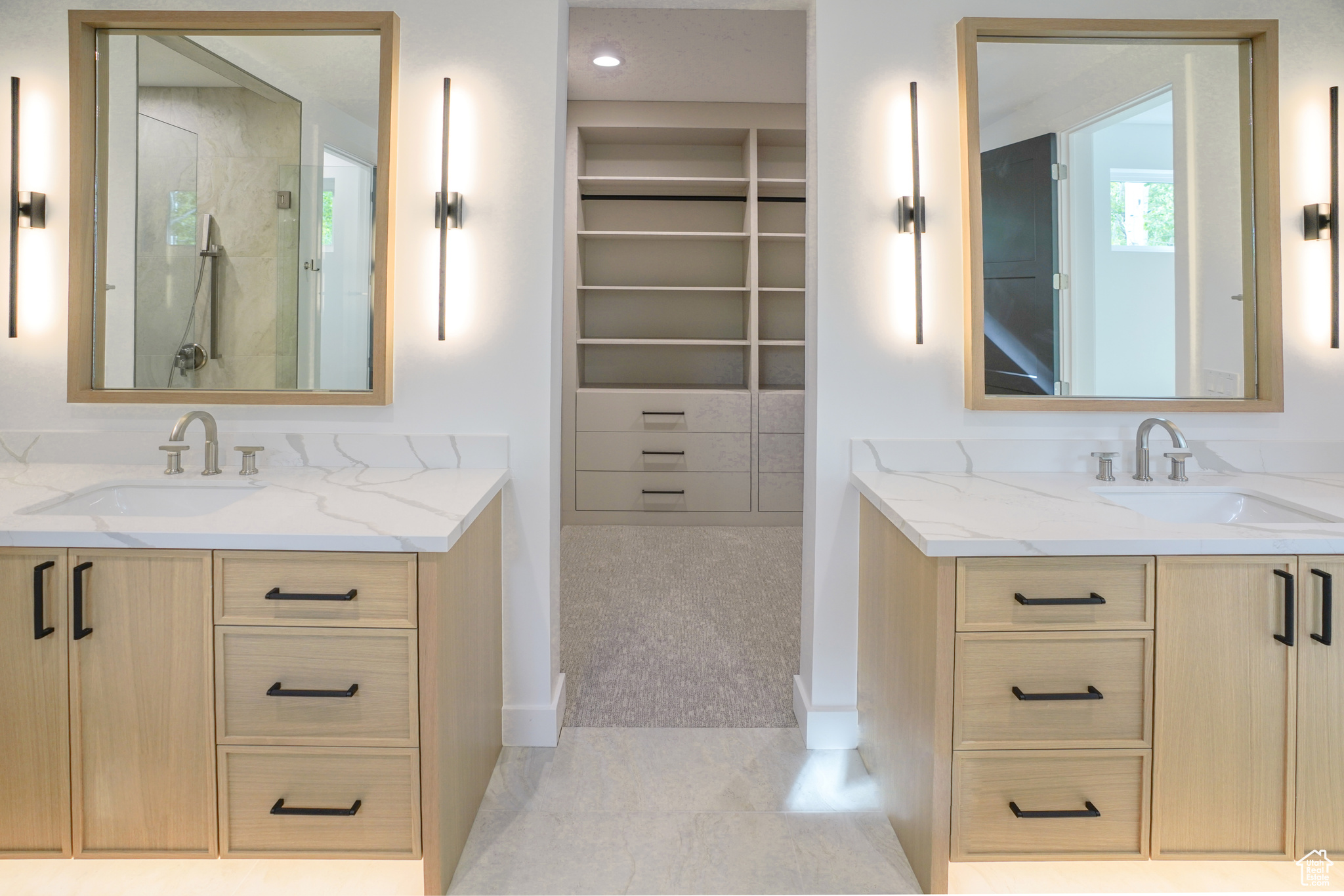 TIMBER LAKES - Residential