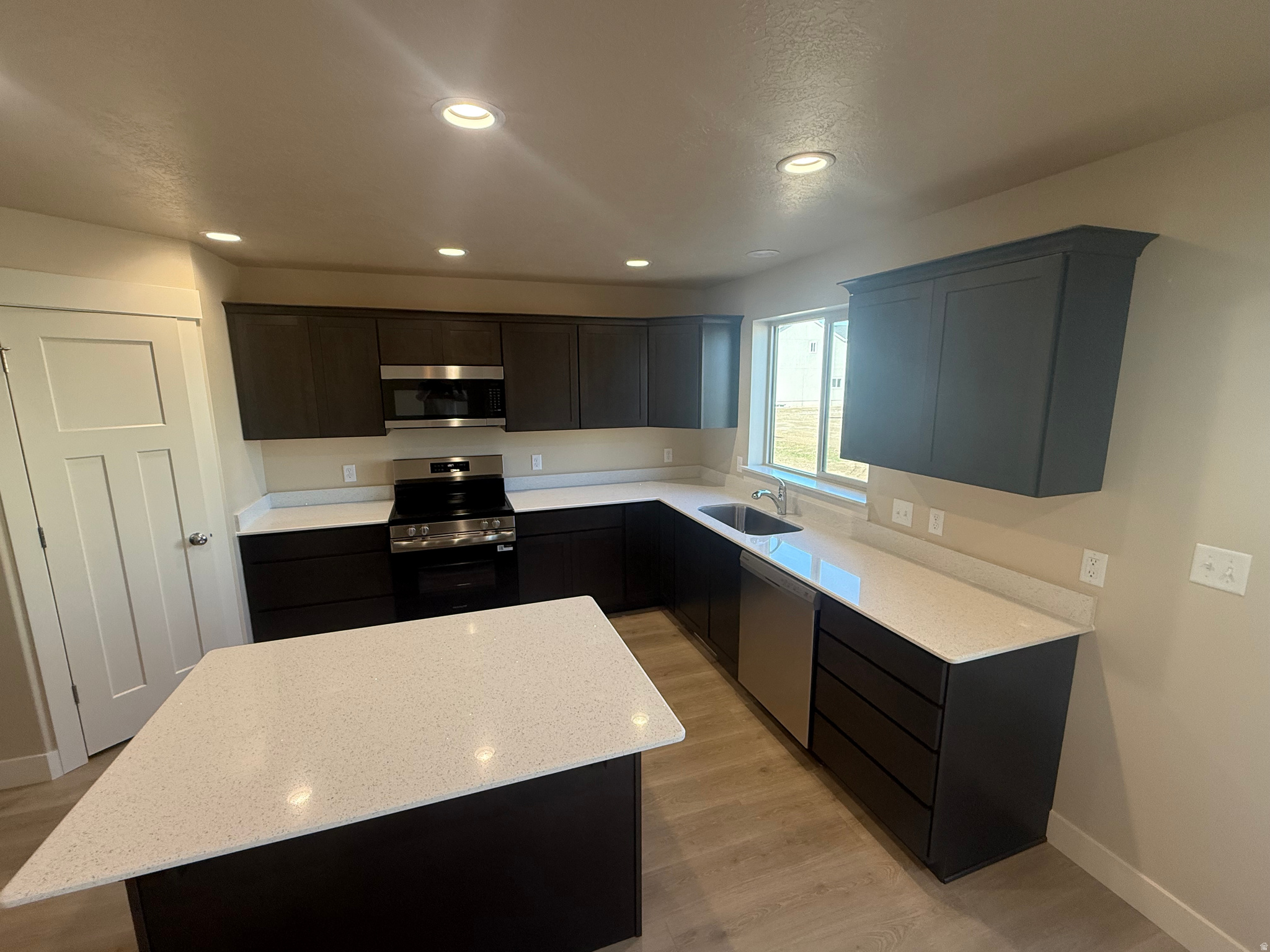 TIMBER RANCH - Residential