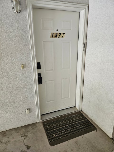 Townhouse For Rent - 1477 S 430<br/> Orem, UT 84058