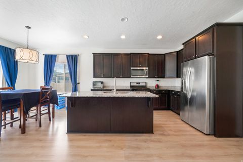 Tiny photo for 1954 E 970 N, Spanish Fork, UT 84660 (MLS # 2149093)