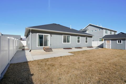 Tiny photo for 1954 E 970 N, Spanish Fork, UT 84660 (MLS # 2149093)