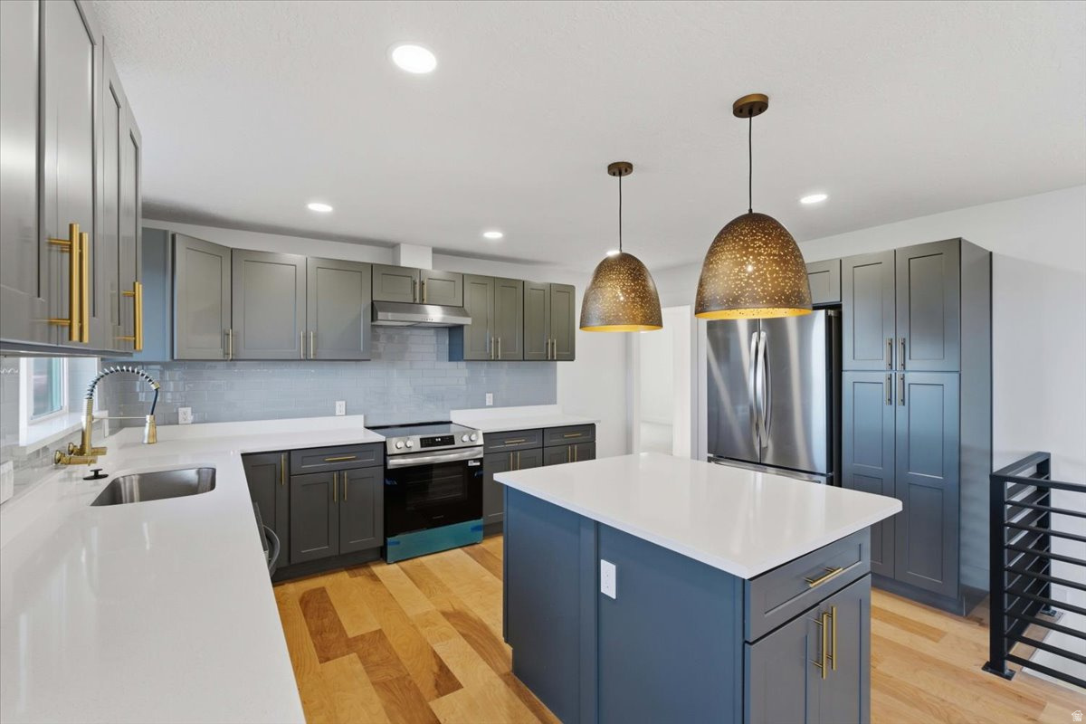 EAGLES VIEW - Residential