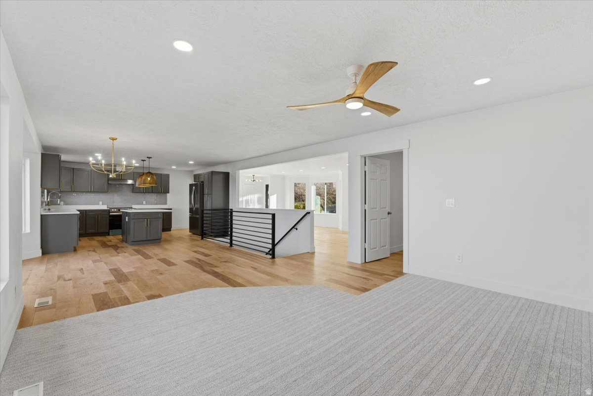 EAGLES VIEW - Residential