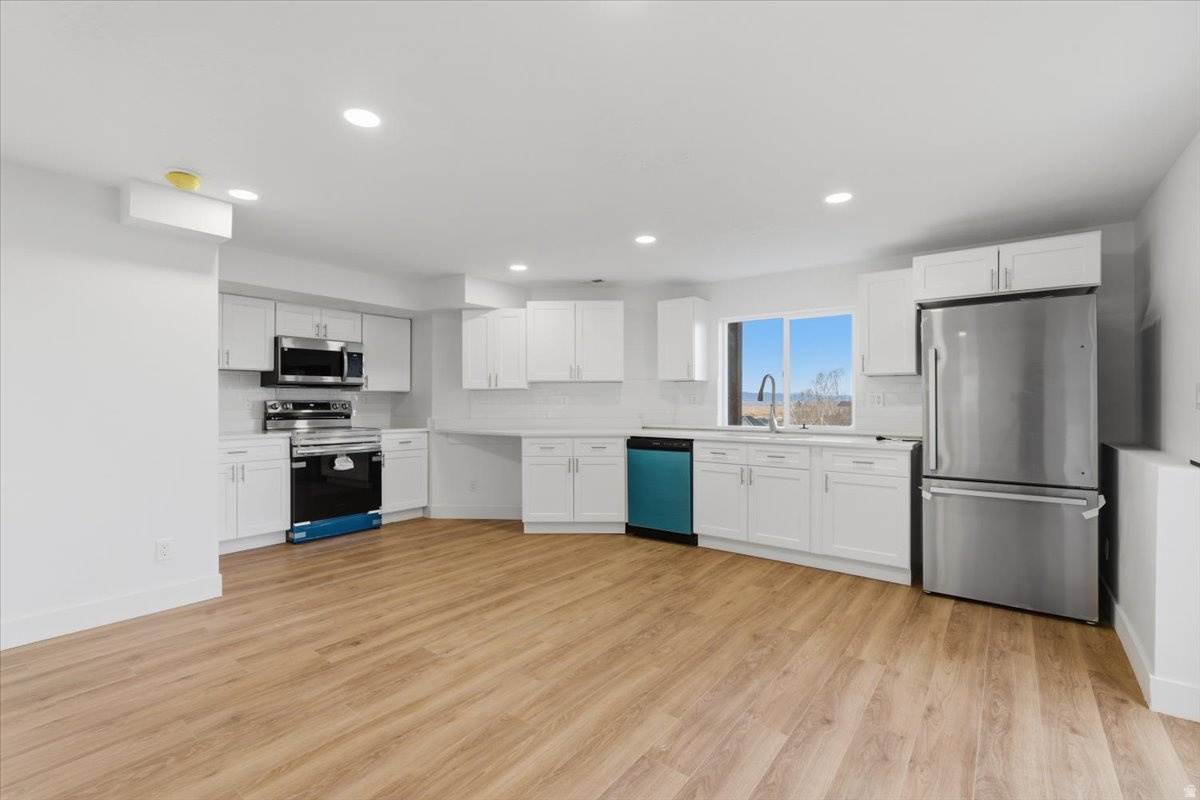 EAGLES VIEW - Residential