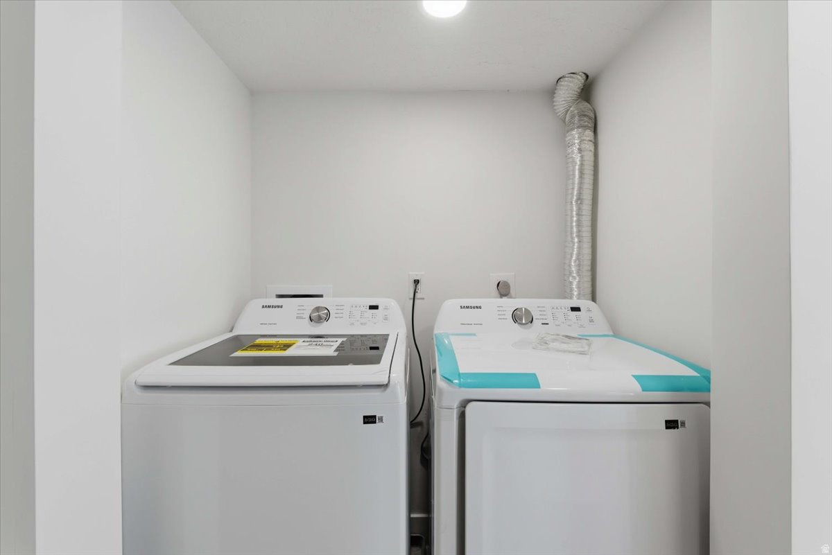 EAGLES VIEW - Residential