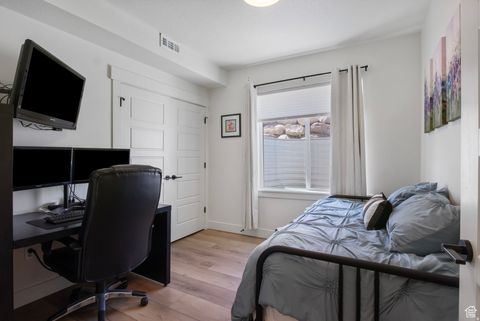 Tiny photo for 4832 W RIDGE ROCK CIR, Herriman, UT 84096 (MLS # 2128451)