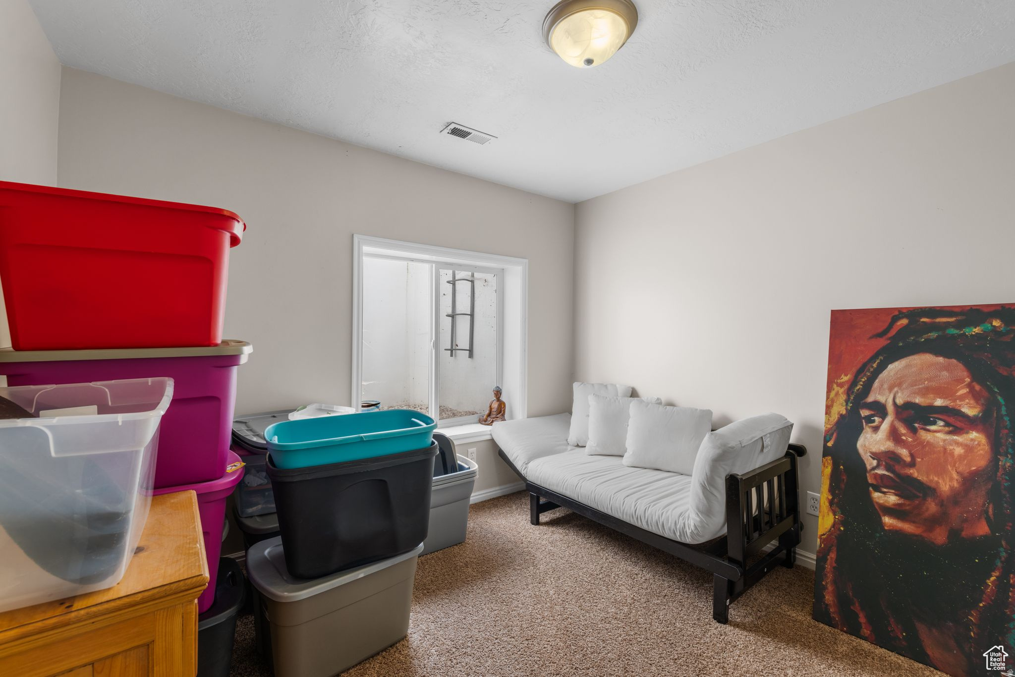 WHITE PINES - Residential