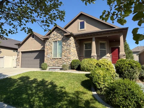 Homes For Sale - 4114 W Walnut Canyon Ln Ln<br/> South Jordan, UT 84095