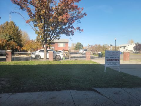 Tiny photo for 3879 W SEGAL CIR, West Valley City, UT 84120 (MLS # 2121426)