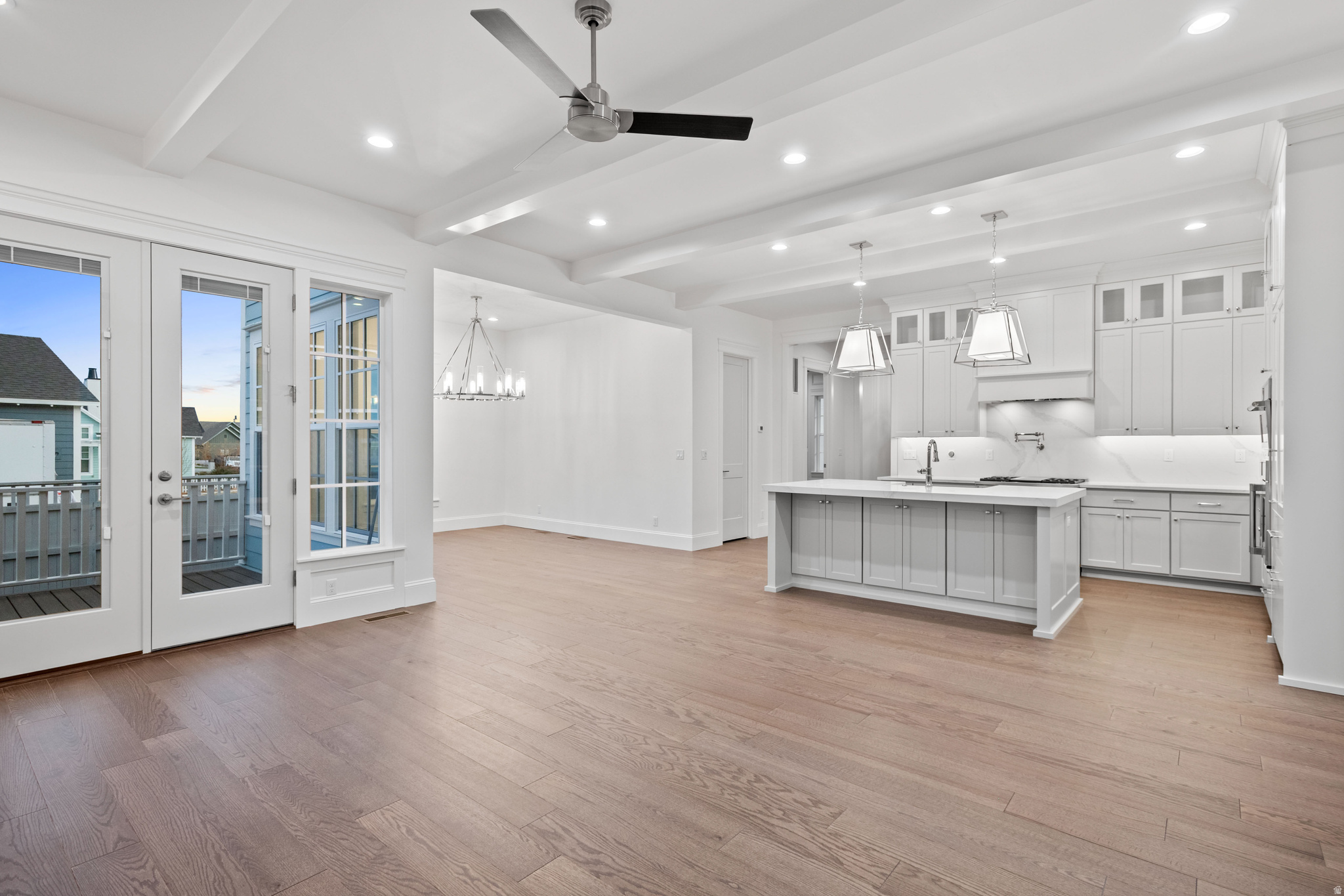 DAYBREAK - Residential