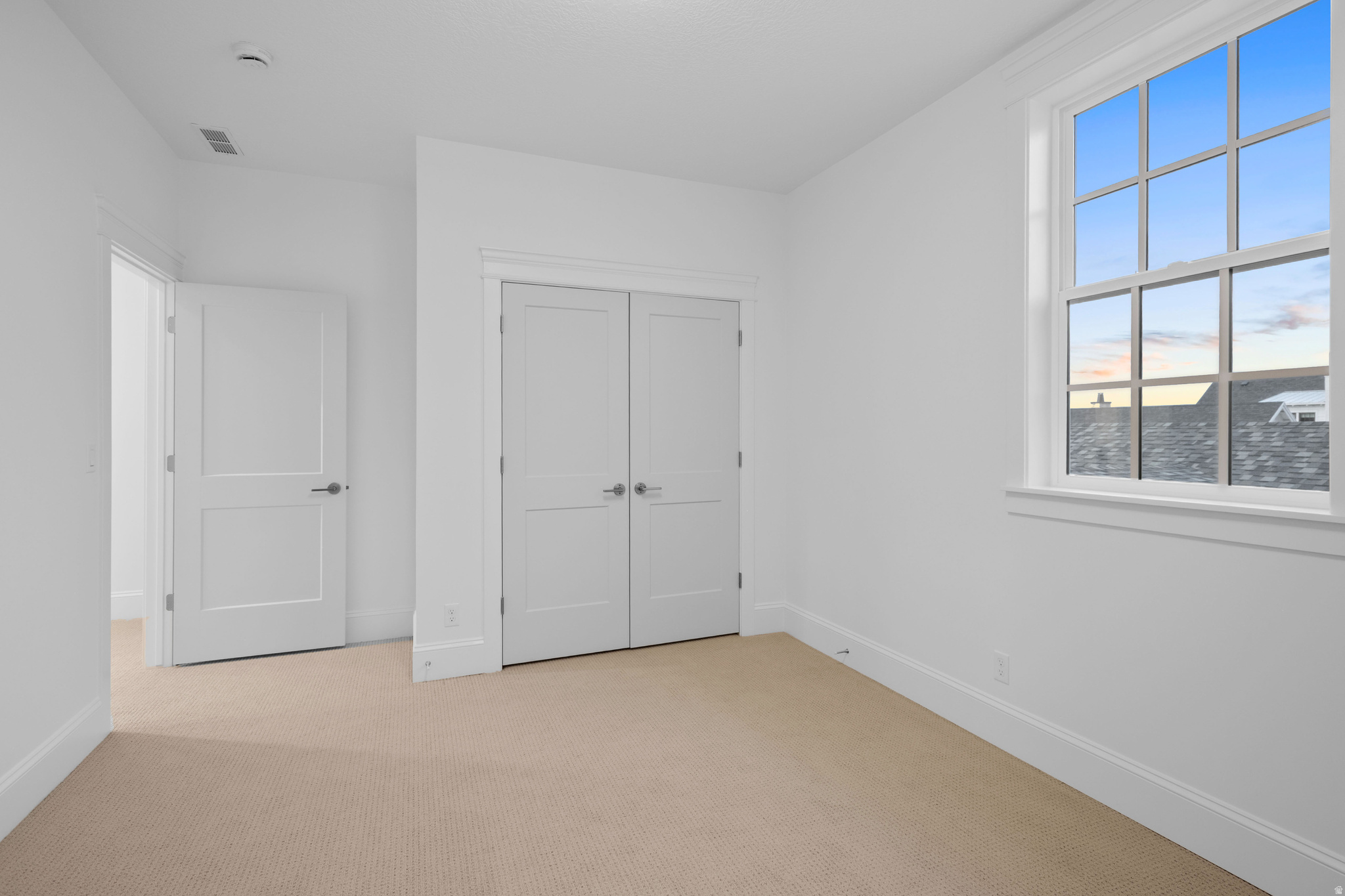 DAYBREAK - Residential