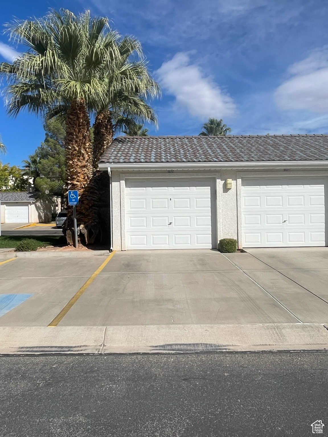 LAS PALMAS RESORT CONDO 1A - Residential