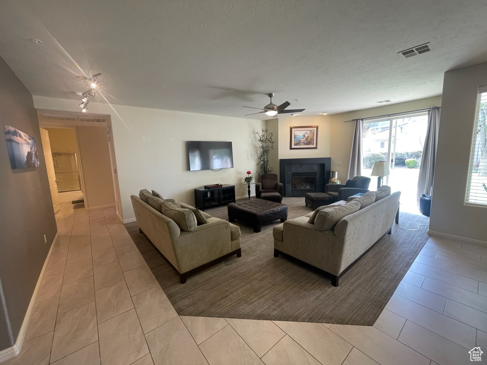 LAS PALMAS RESORT CONDO 1A - Residential