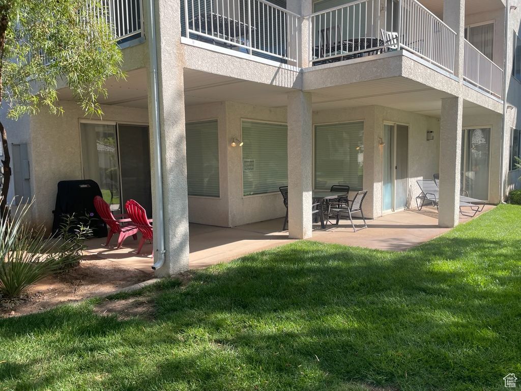 Photo of 1845 W CANYON VIEW DR #1705, Saint George, UT 84770 (MLS # 2119368)