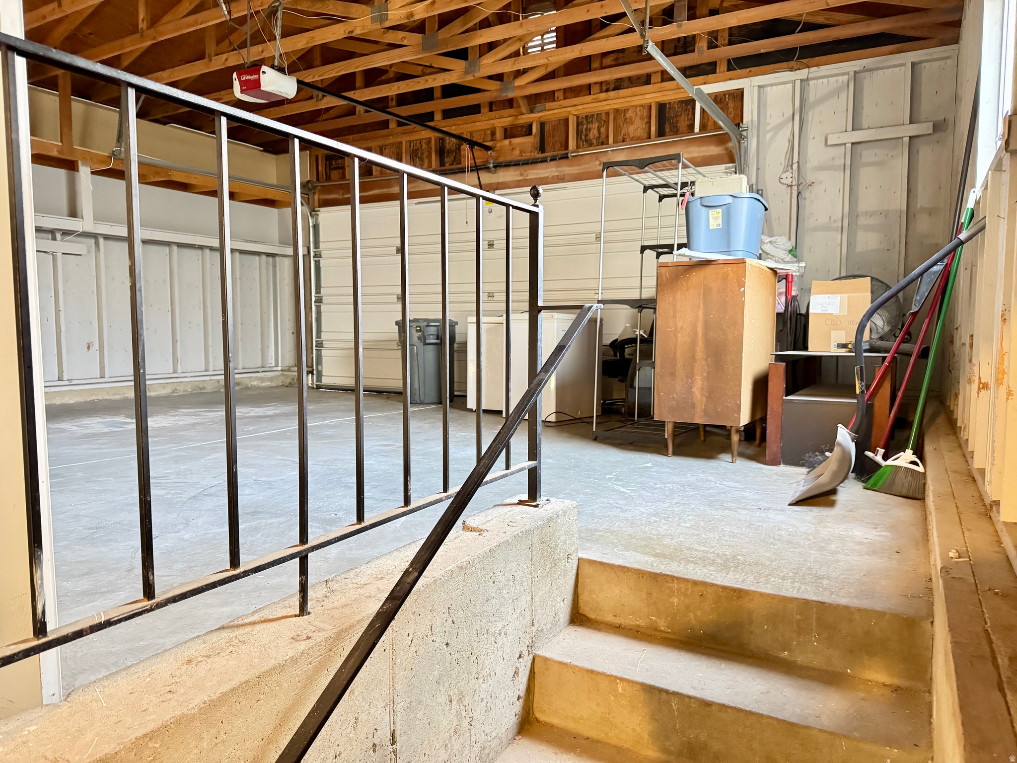 PIONEER - Residential