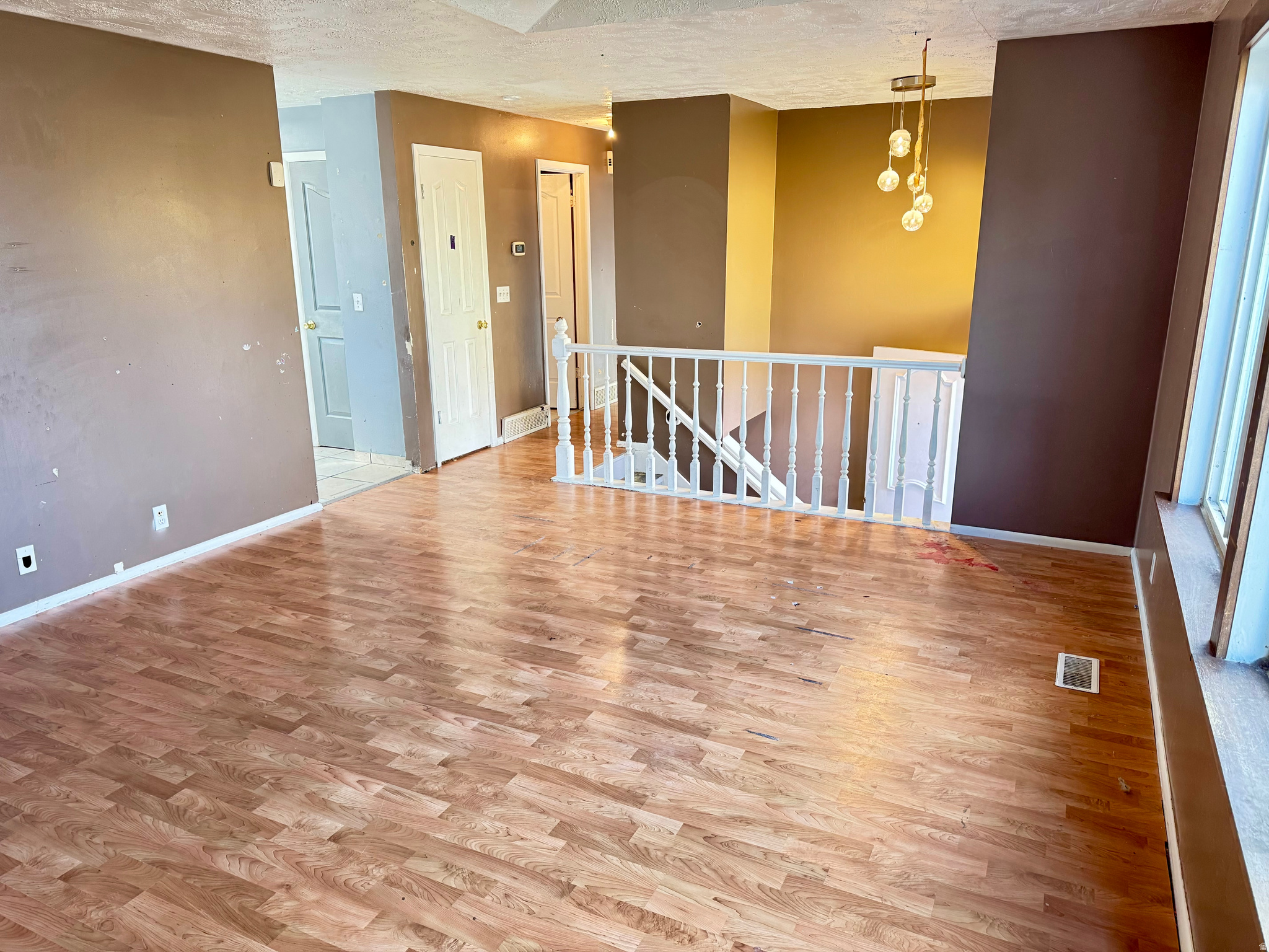 PIONEER - Residential