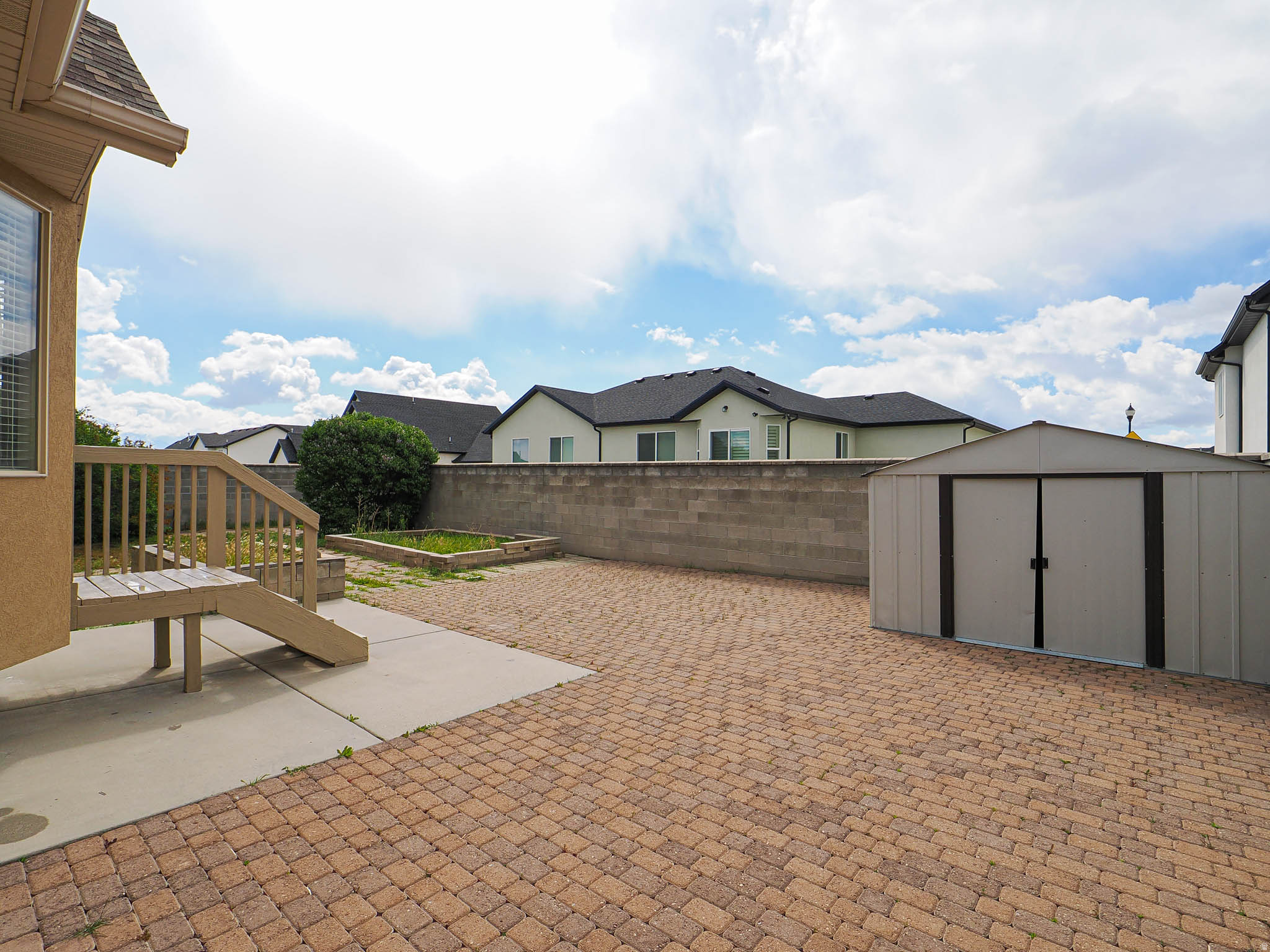 SIENA VISTA - Residential