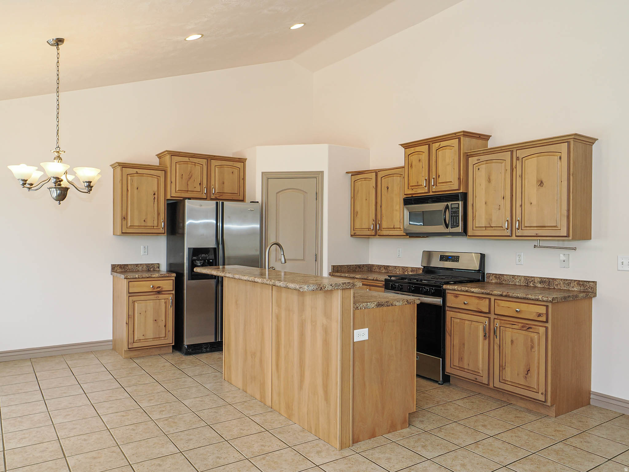 SIENA VISTA - Residential
