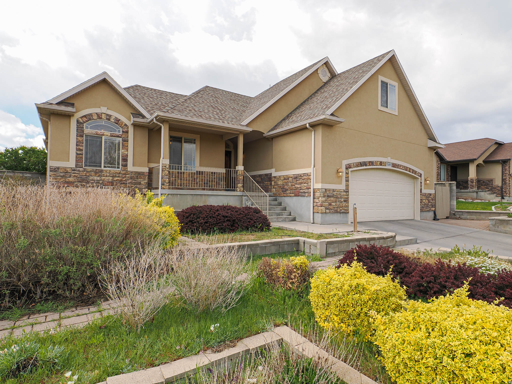 SIENA VISTA - Residential