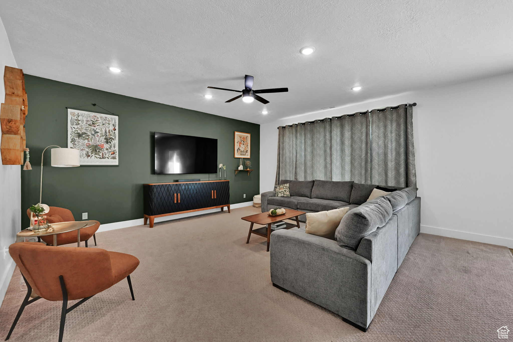 ESTATES AT FENN FARMS - Residential