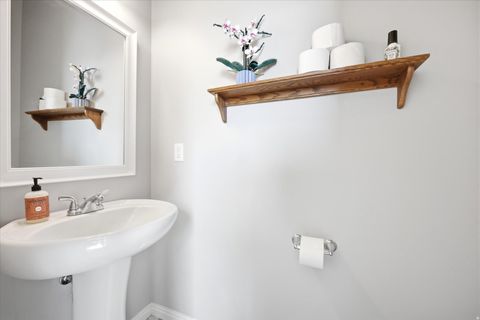 Tiny photo for 707 E 380 S, American Fork, UT 84003 (MLS # 2146218)