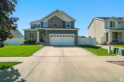 Photo of 663 N 2040 E, Spanish Fork, UT 84660 (MLS # 2108900)