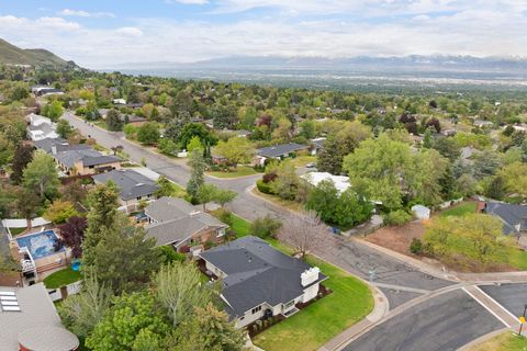 Tiny photo for 985 S VISTA VIEW DR E, Salt Lake City, UT 84108 (MLS # 2159111)