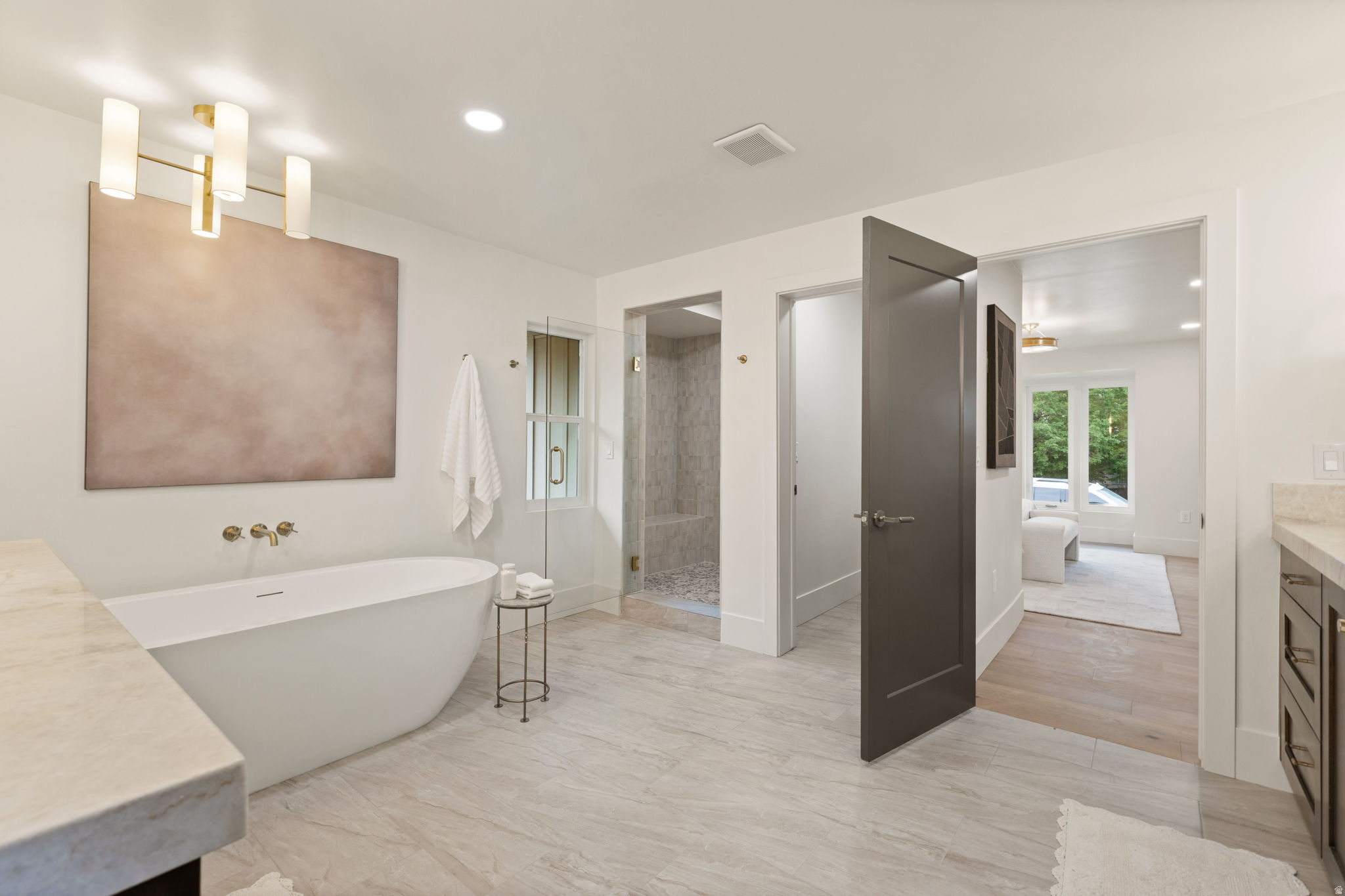 OAK HILLS - Residential