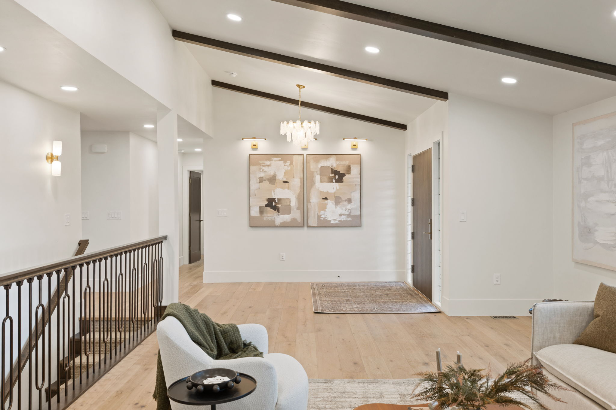 OAK HILLS - Residential