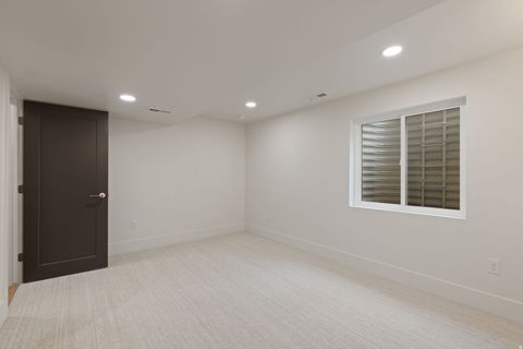 Tiny photo for 985 S VISTA VIEW DR E, Salt Lake City, UT 84108 (MLS # 2159111)