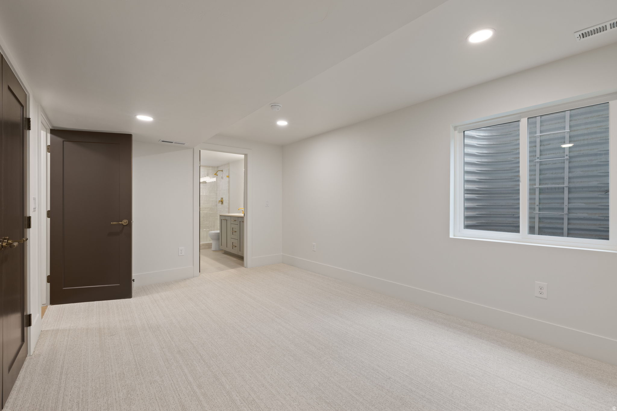 OAK HILLS - Residential