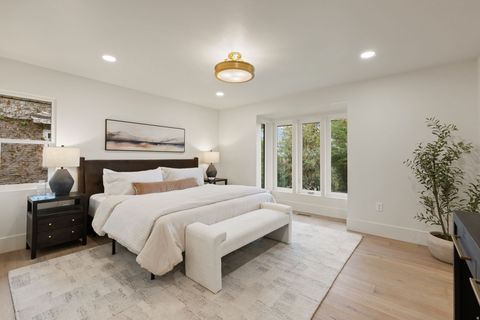 Tiny photo for 985 S VISTA VIEW DR E, Salt Lake City, UT 84108 (MLS # 2159111)